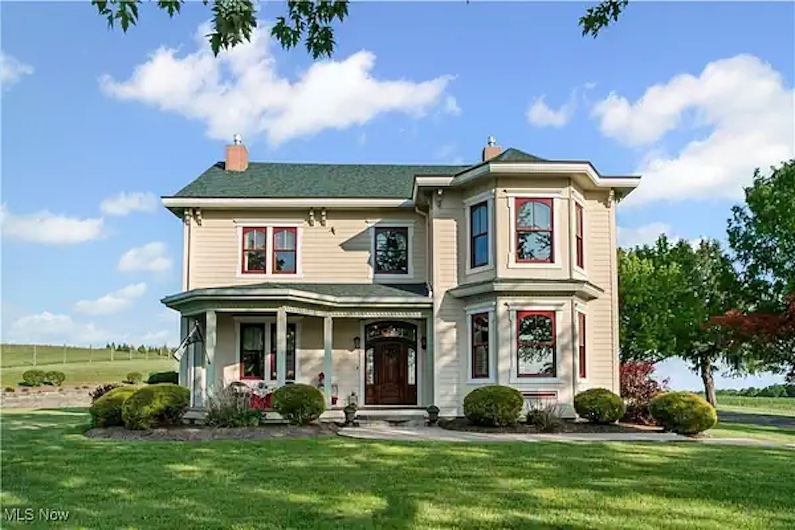 Ohio is home to a diverse economy, aging housing stock, and a strong demand for home repair Ohio franchise opportunities.