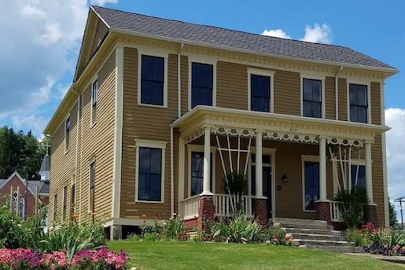 Why Now Is the Perfect Time to Own a Franchise in West Virginia